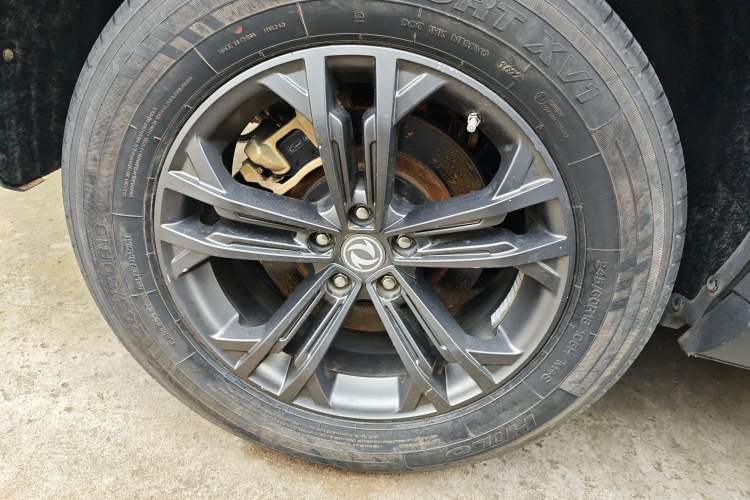 Used Dongfeng Fengon ix7 2020 2.0 TGDI Automatic All-Wheel-Drive Pioneer Edition Exterior 5