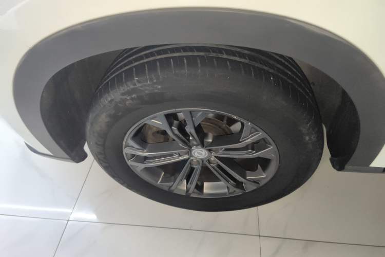 Used Dongfeng Fengon ix7 2020 2.0 TGDI Automatic Two-Wheel Drive Urban Luxury Edition Exterior 7
