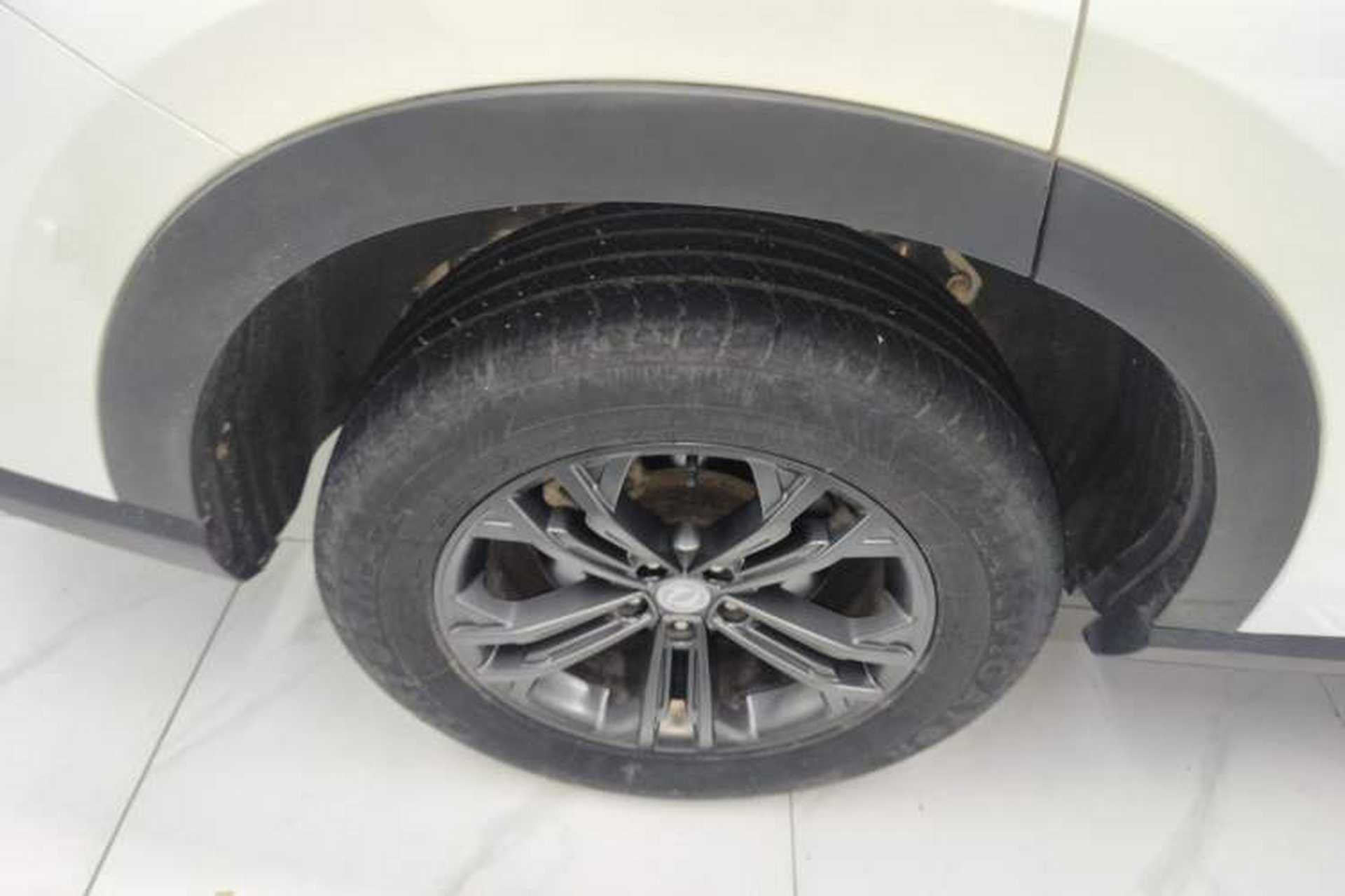 Used Dongfeng Fengon ix7 2020 2.0 TGDI Automatic Two-Wheel Drive Urban Luxury Edition Exterior 8