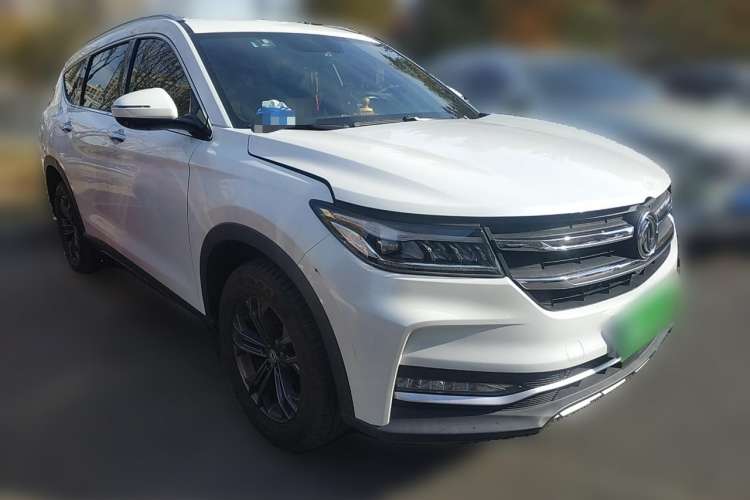 Used Dongfeng Fengon ix7 2020 2.0 TGDI Automatic All-Wheel Drive Comfort Edition Front Right 45 Deg