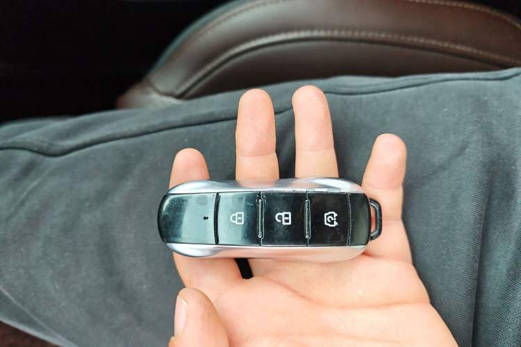 Used Dongfeng Fengon ix7 2020 2.0 TGDI Automatic All-Wheel-Drive Pioneer Edition Interior 1