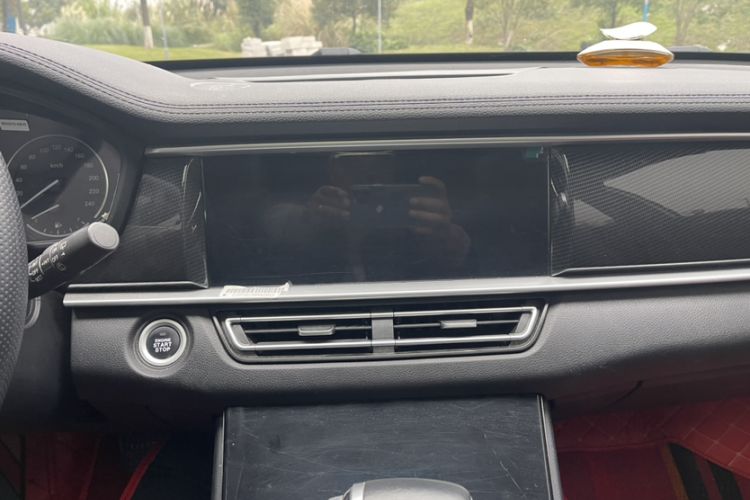 Used Dongfeng Fengon ix7 2020 2.0 TGDI Automatic Two-Wheel Drive Urban Luxury Edition Interior 2