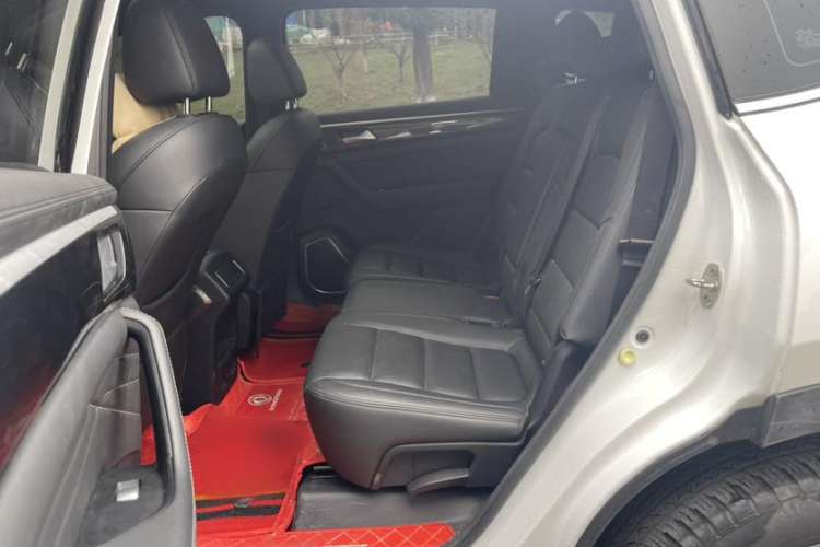 Used Dongfeng Fengon ix7 2020 2.0 TGDI Automatic Two-Wheel Drive Urban Luxury Edition Interior 7