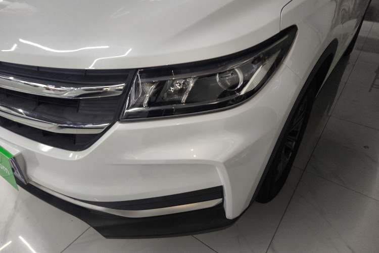 Used Dongfeng Fengon ix7 2020 2.0 TGDI Automatic Two-Wheel Drive Urban Luxury Edition Left Front Headlight