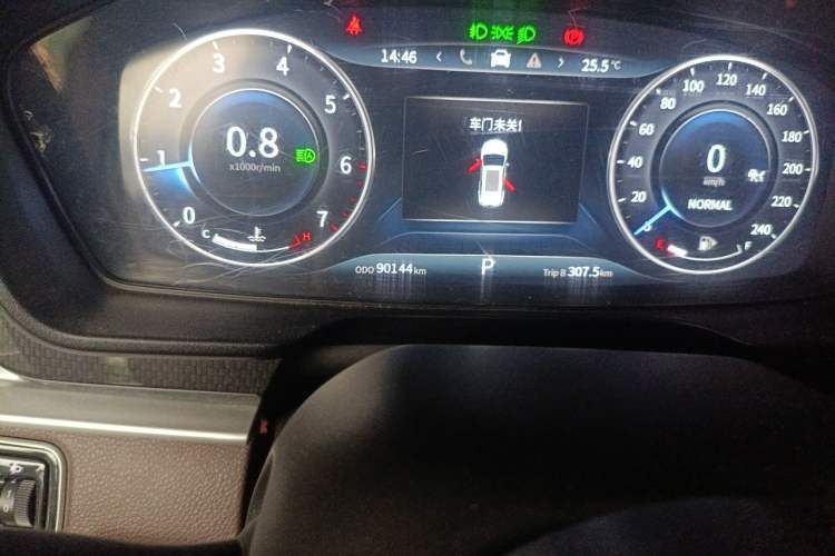 Used Dongfeng Fengon ix7 2020 2.0 TGDI Automatic All-Wheel-Drive ZhenTu Edition Odometer Close Up