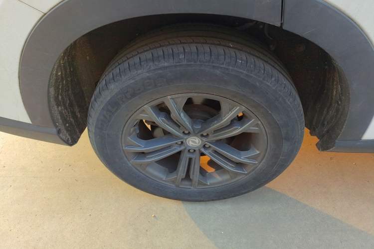 Used Dongfeng Fengon ix7 2020 2.0 TGDI Automatic Two-Wheel Drive Urban Luxury Edition Right Rear Wheel Hub