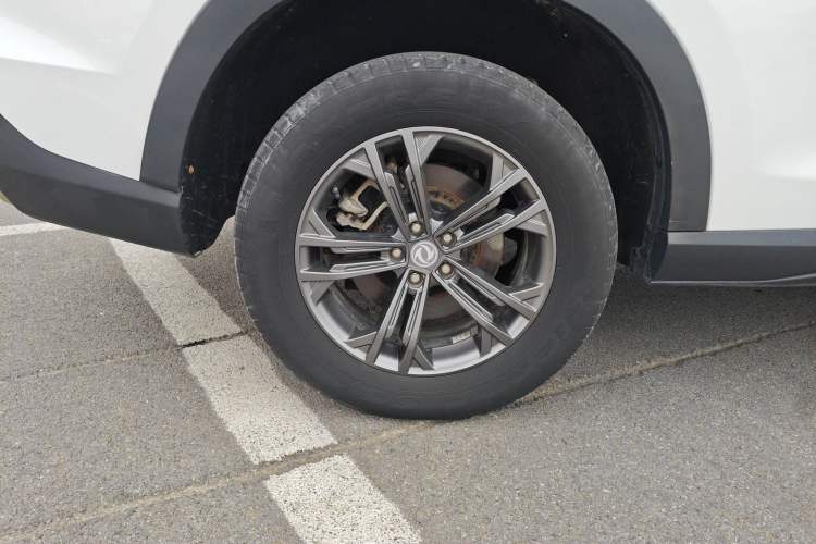 Used Dongfeng Fengon ix7 2020 2.0 TGDI Automatic Two-Wheel Drive Urban Luxury Edition Right Rear Wheel Hub