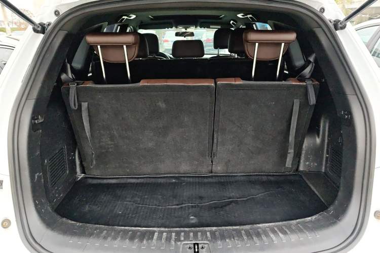 Used Dongfeng Fengon ix7 2020 2.0 TGDI Automatic All-Wheel-Drive Pioneer Edition Trunk