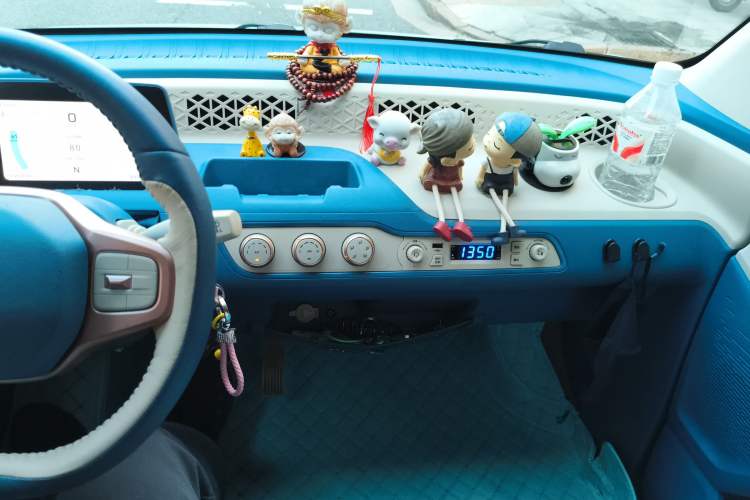Used Dongfeng Fengon MINIEV 2022 Candy Edition Half-Sugar Audio And AC Panel