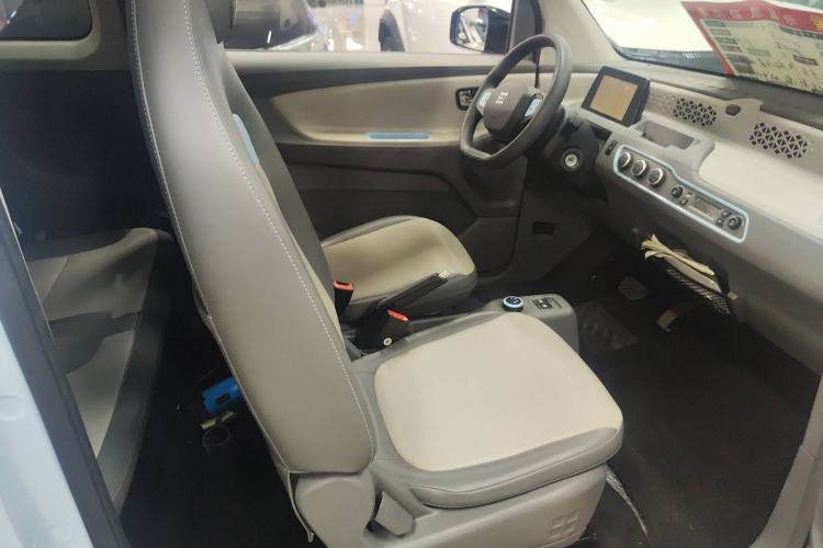 Used Dongfeng Fengon MINIEV 2022 Candy Edition - Jiuyao Version Interior 3