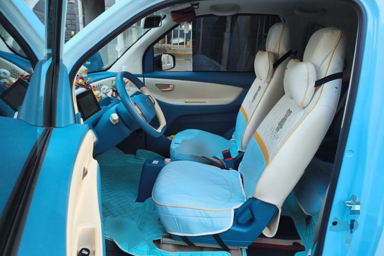 Used Dongfeng Fengon MINIEV 2022 Candy Edition Half-Sugar Left Front Seat