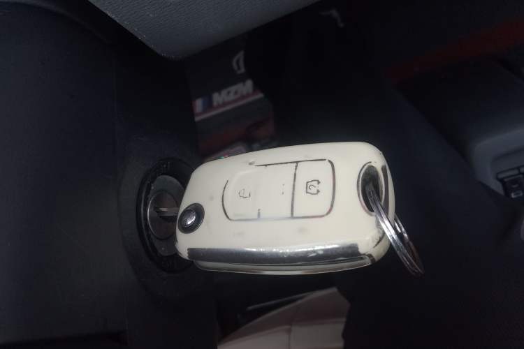 Used Dongfeng Fengon MINIEV 2022 Shishi Style Luxury Version Vehicle Key
