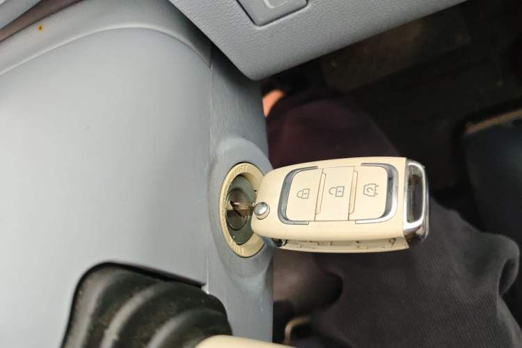 Used Dongfeng Fengon MINIEV 2022 Candy Edition Lightly Sweeted Vehicle Key