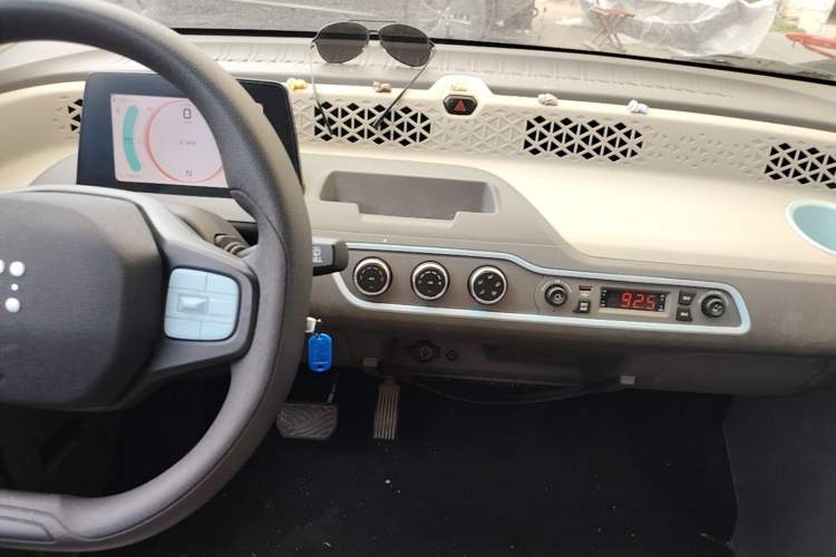 Used Dongfeng Fengon MINIEV 2022 Simple Style Comfort Version Audio And AC Panel