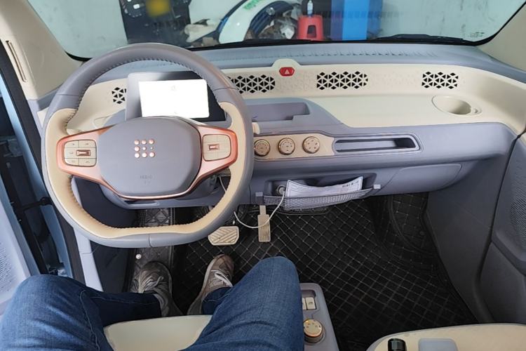 Used Dongfeng Fengon MINIEV 2022 Candy-Style Marshmallow Center Console