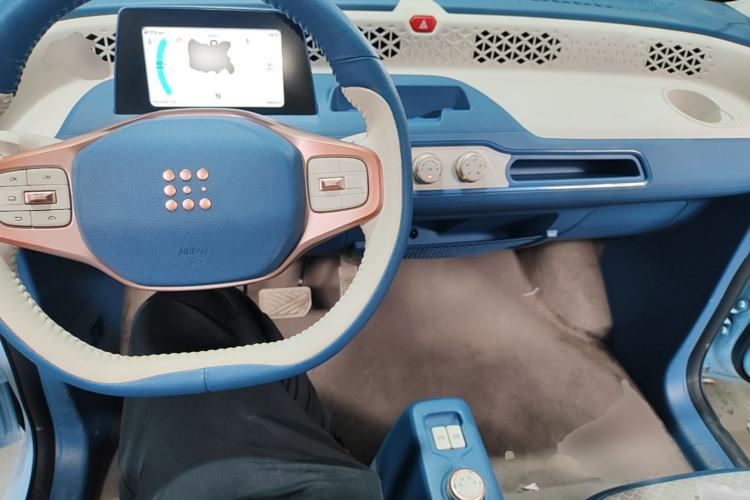 Used Dongfeng Fengon MINIEV 2022 Candy-Style Lollipop Center Console