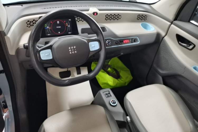 Used Dongfeng Fengon MINIEV 2022 Candy Edition - Jiuyao Version Center Console