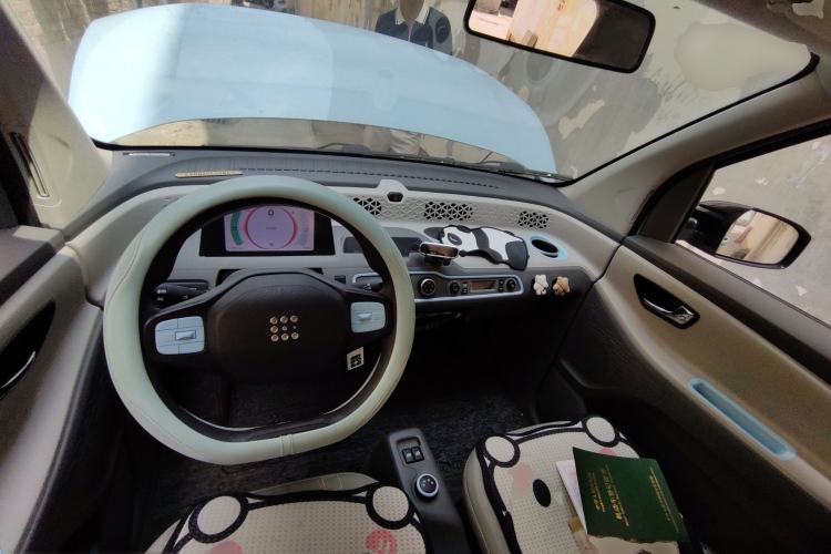 Used Dongfeng Fengon MINIEV 2022 Candy Edition Lightly Sweeted Center Console