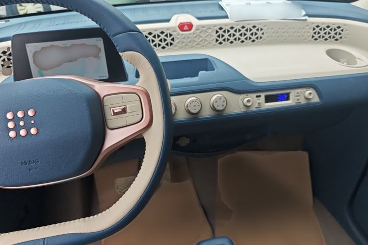Used Dongfeng Fengon MINIEV 2022 Candy Edition Half-Sugar Center Console