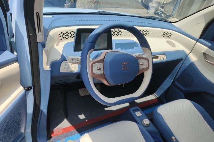 Used Dongfeng Fengon MINIEV 2022 Candy Edition Half-Sugar Center Console