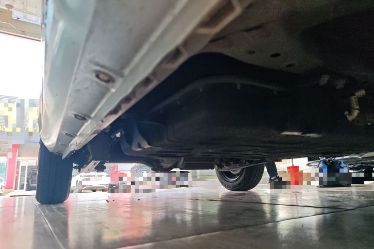 Used Dongfeng Fengon MINIEV 2022 Candy Edition Half-Sugar Chassis Front Right