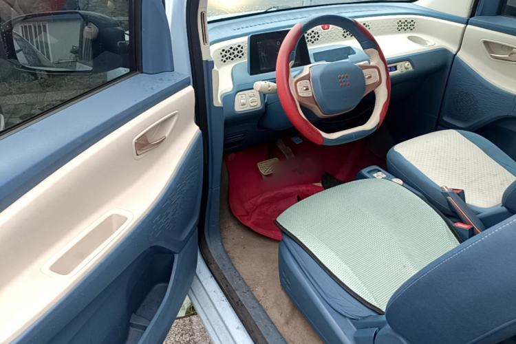 Used Dongfeng Fengon MINIEV 2022 Candy Edition Half-Sugar Driver Seat