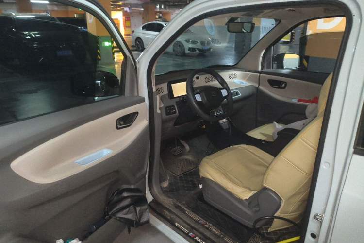 Used Dongfeng Fengon MINIEV 2022 Candy-Style Lollipop Driver Seat
