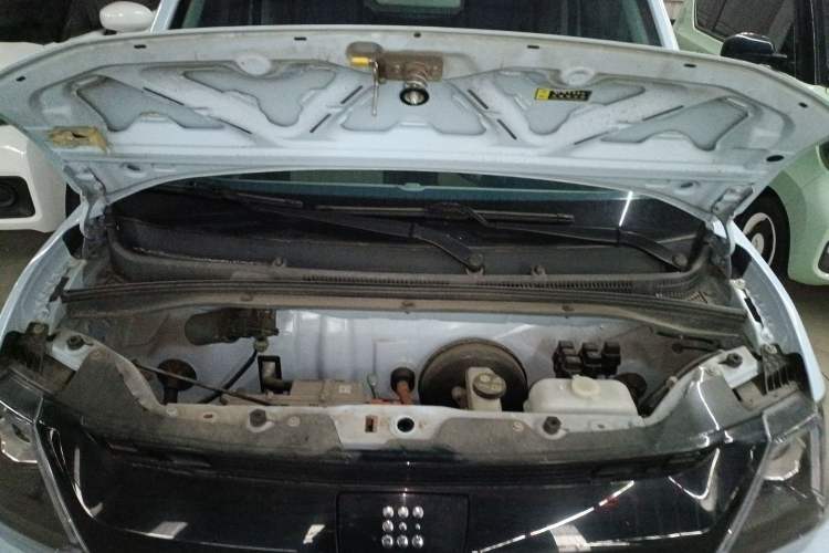 Used Dongfeng Fengon MINIEV 2022 Candy Edition Full Sugar Engine Bay