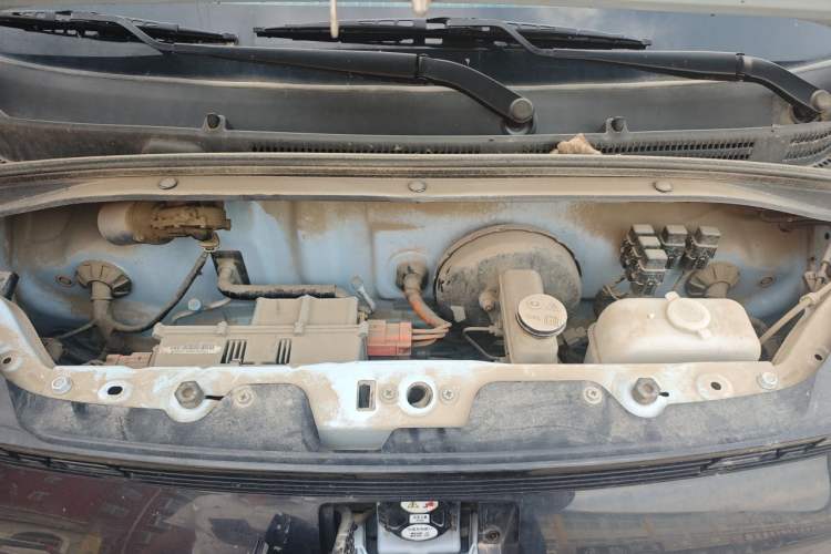 Used Dongfeng Fengon MINIEV 2022 Shishi Style Practical Version Engine Bay