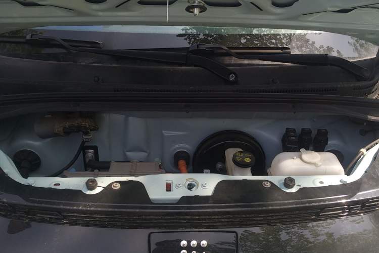Used Dongfeng Fengon MINIEV 2022 Candy Edition Half-Sugar Engine Bay