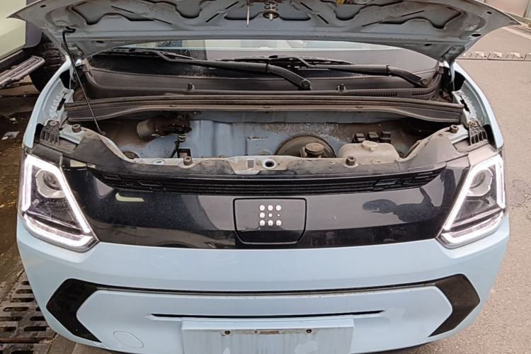 Used Dongfeng Fengon MINIEV 2022 Candy Edition Half-Sugar Engine Bay