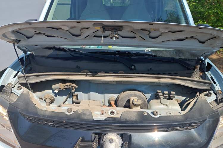 Used Dongfeng Fengon MINIEV 2022 Simple Style Comfort Version Engine Bay