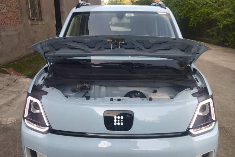 Used Dongfeng Fengon MINIEV 2022 Candy Edition Full Sugar Engine Bay