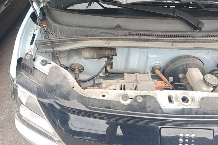 Used Dongfeng Fengon MINIEV 2022 Simple Style Comfort Version Engine Bay Right
