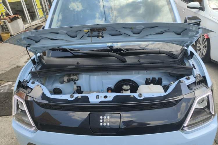 Used Dongfeng Fengon MINIEV 2022 Candy Edition Half-Sugar Engine Bay