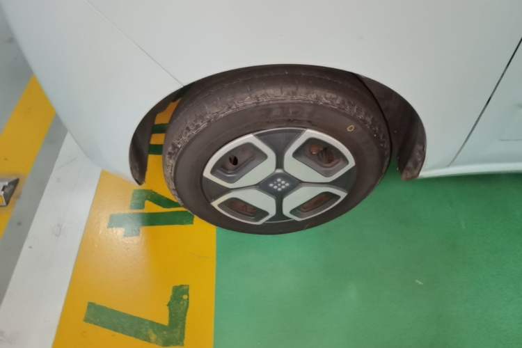 Used Dongfeng Fengon MINIEV 2022 Simple Style Comfort Version Exterior 4