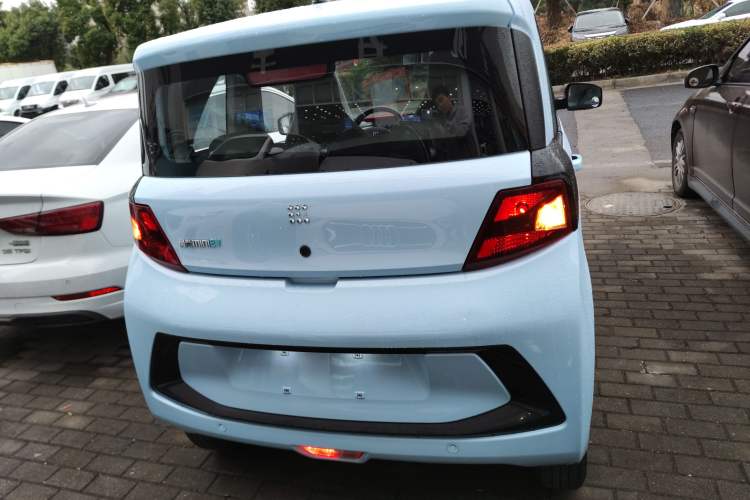 Used Dongfeng Fengon MINIEV 2022 Simple Style Comfort Version Exterior 4