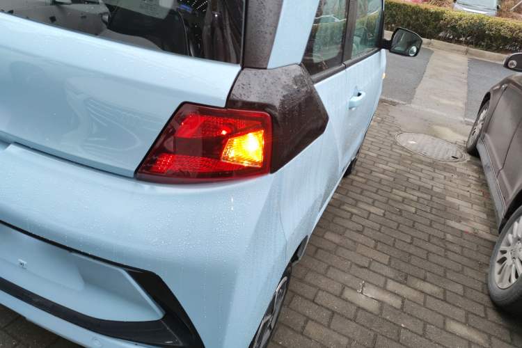 Used Dongfeng Fengon MINIEV 2022 Simple Style Comfort Version Exterior 6