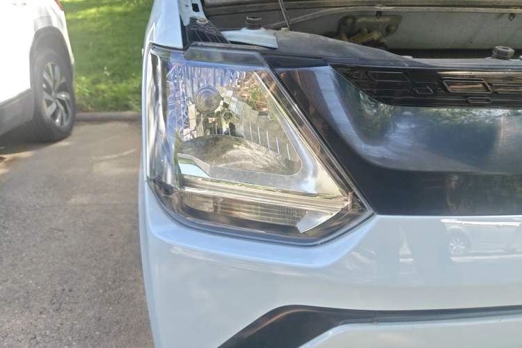 Used Dongfeng Fengon MINIEV 2022 Shishi Style Luxury Version Exterior 6