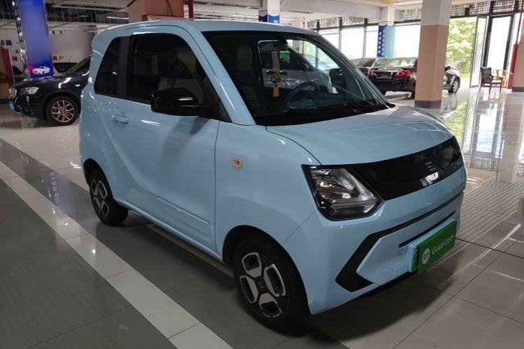 Used Dongfeng Fengon MINIEV 2022 Candy-Style Marshmallow Front Right 45 Deg
