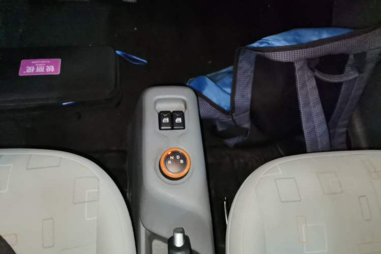 Used Dongfeng Fengon MINIEV 2022 Simple Style Comfort Version Gear Lever