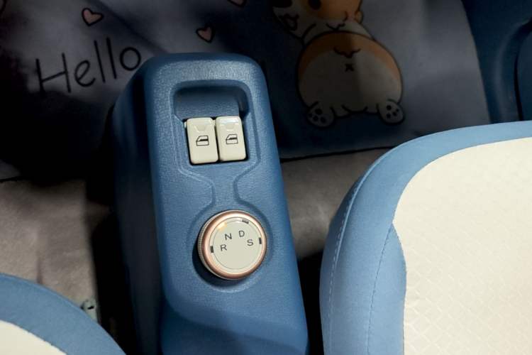 Used Dongfeng Fengon MINIEV 2022 Candy-Style Marshmallow Gear Lever
