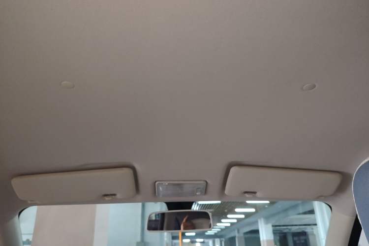 Used Dongfeng Fengon MINIEV 2022 Candy-Style Marshmallow Headliner