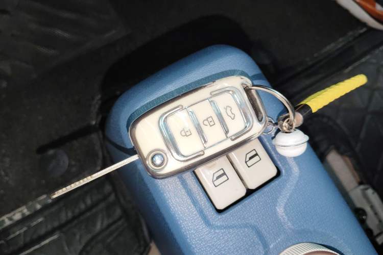 Used Dongfeng Fengon MINIEV 2022 Candy-Style Lollipop Interior 1