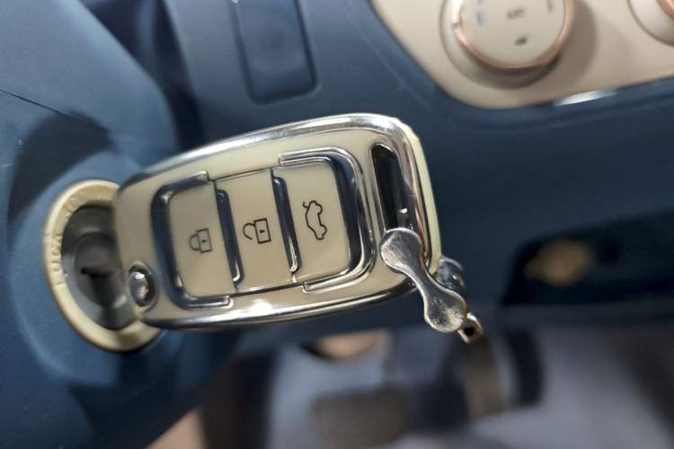 Used Dongfeng Fengon MINIEV 2022 Candy-Style Marshmallow Interior 1