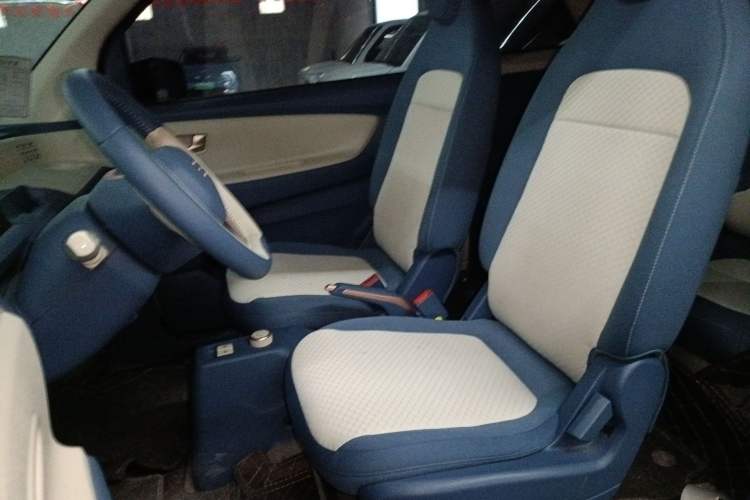Used Dongfeng Fengon MINIEV 2022 Candy Edition Full Sugar Left Front Seat