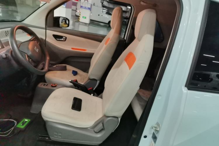 Used Dongfeng Fengon MINIEV 2022 Shishi Style Practical Version Left Front Seat