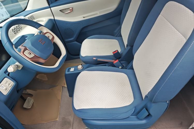 Used Dongfeng Fengon MINIEV 2022 Candy Edition Half-Sugar Left Front Seat