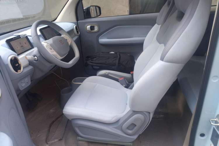 Used Dongfeng Fengon MINIEV 2022 Candy Edition Full Sugar Left Front Seat