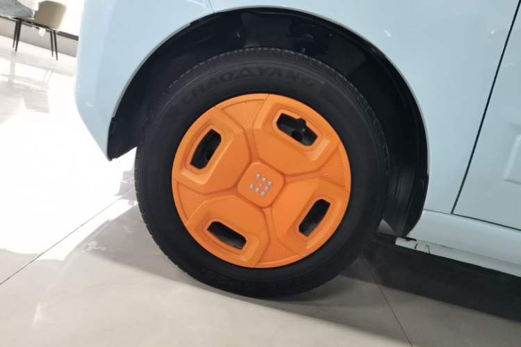 Used Dongfeng Fengon MINIEV 2022 Candy Edition - Jiuyao Version Left Front Wheel Hub